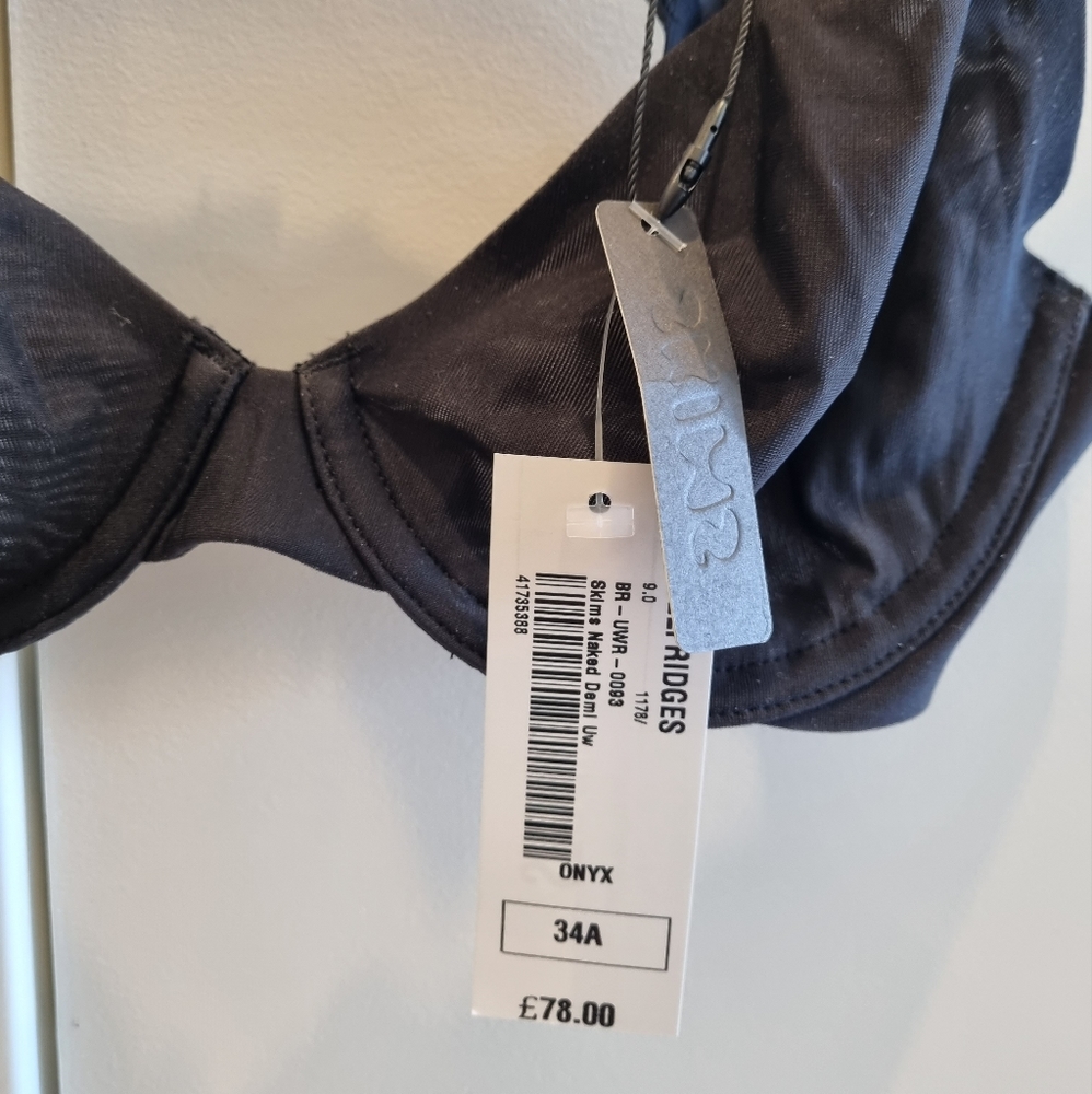 Skims Naked Demi Underwire Bra - Picture 4 of 5